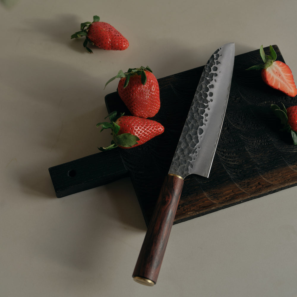 WHAT IS A SANTOKU KNIFE? AND WHEN SHOULD YOU USE ONE?