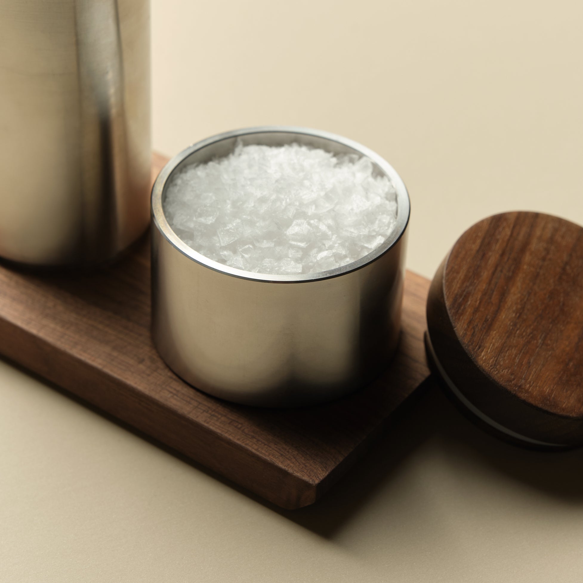 Salt & Pepper